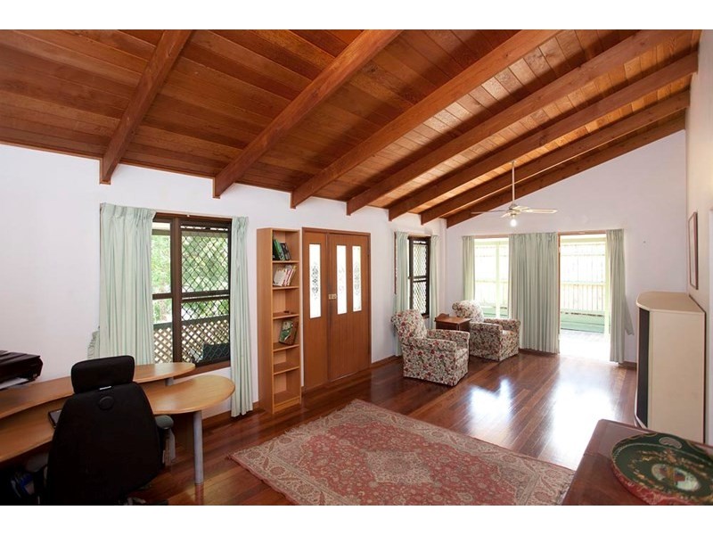 95 Crewe Street, Mount Gravatt East QLD 4122