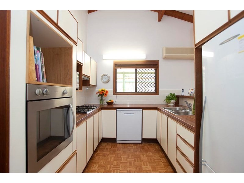 95 Crewe Street, Mount Gravatt East QLD 4122