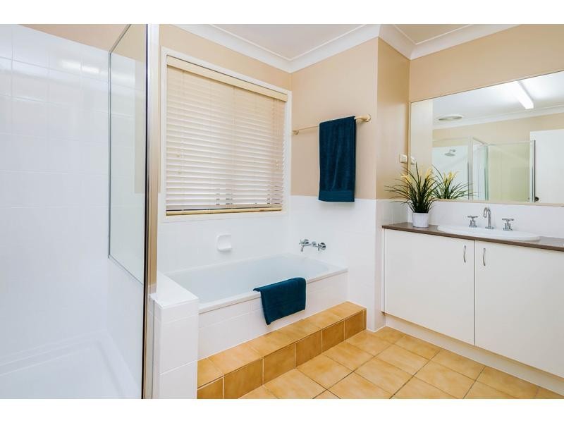 2 Anise Street, Wishart QLD 4122