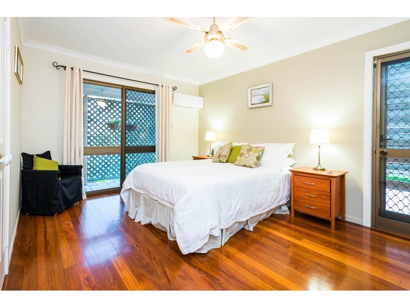 18 Chelva Street, Wishart QLD 4122