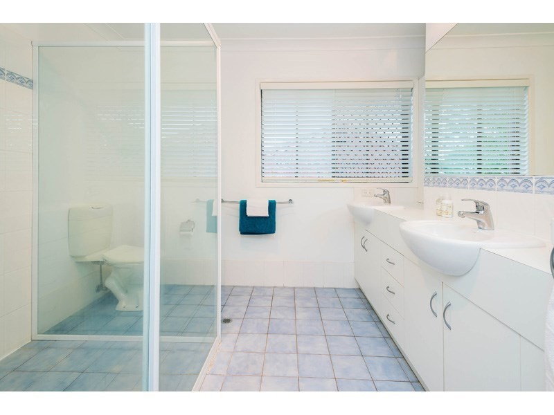 18 Chelva Street, Wishart QLD 4122