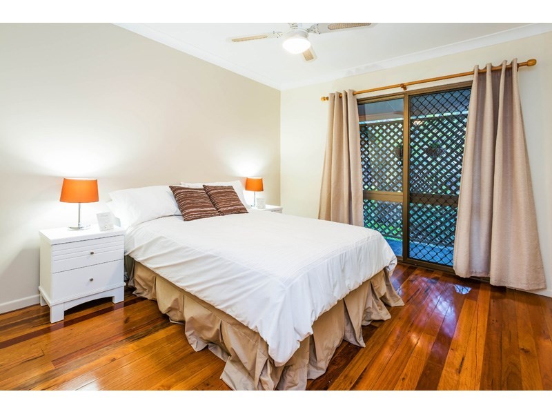 18 Chelva Street, Wishart QLD 4122