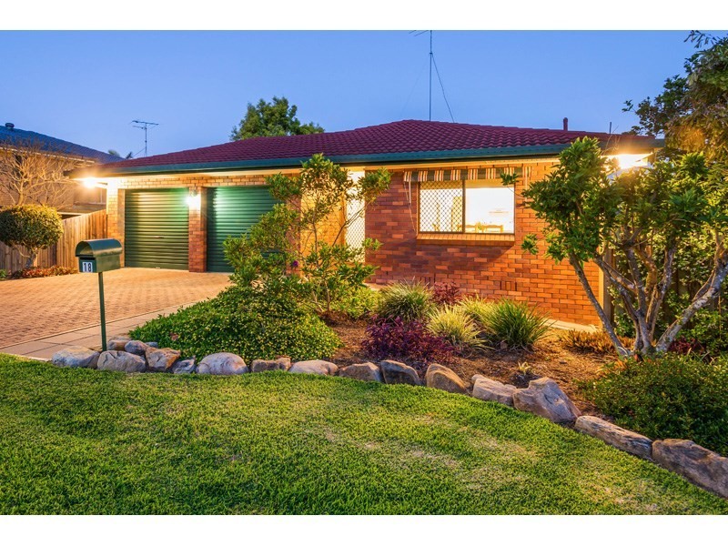 18 Chelva Street, Wishart QLD 4122