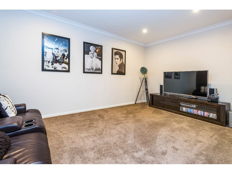 110 Ridgeview Street, Carindale QLD 4152