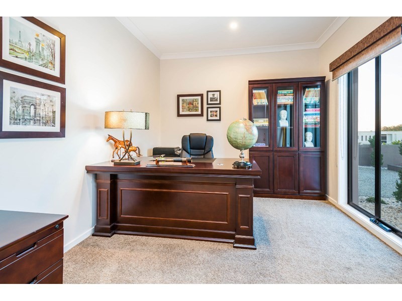 110 Ridgeview Street, Carindale QLD 4152