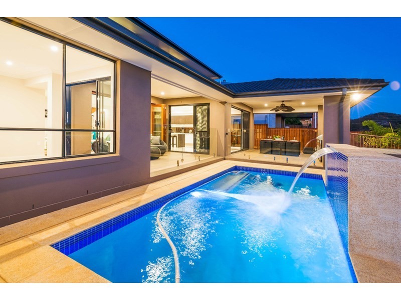 110 Ridgeview Street, Carindale QLD 4152