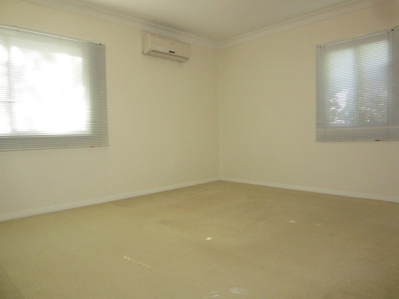 15 Swayne Street, Carina Heights QLD 4152