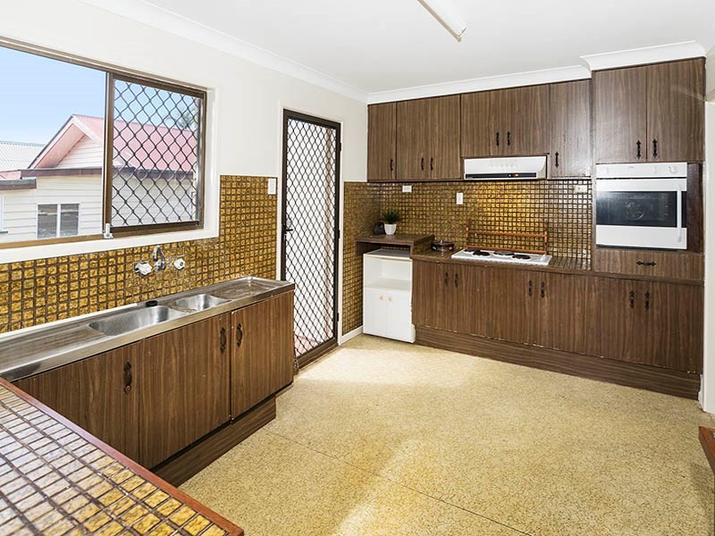 40 Bramble Street, Woody Point QLD 4019