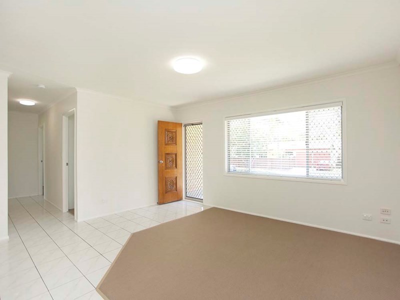 23 Dunstable Street, Macgregor QLD 4109