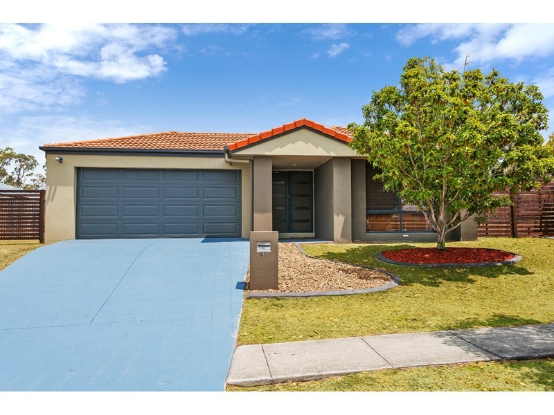 41 Mapleton Circuit, Parkinson QLD 4115