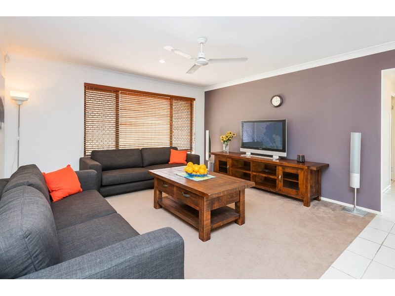 41 Mapleton Circuit, Parkinson QLD 4115