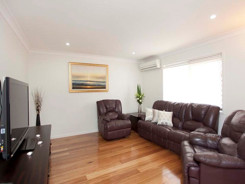 39 Kenora Street, Mansfield QLD 4122