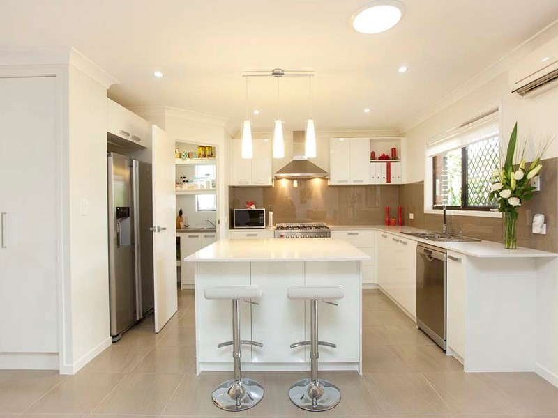 39 Kenora Street, Mansfield QLD 4122