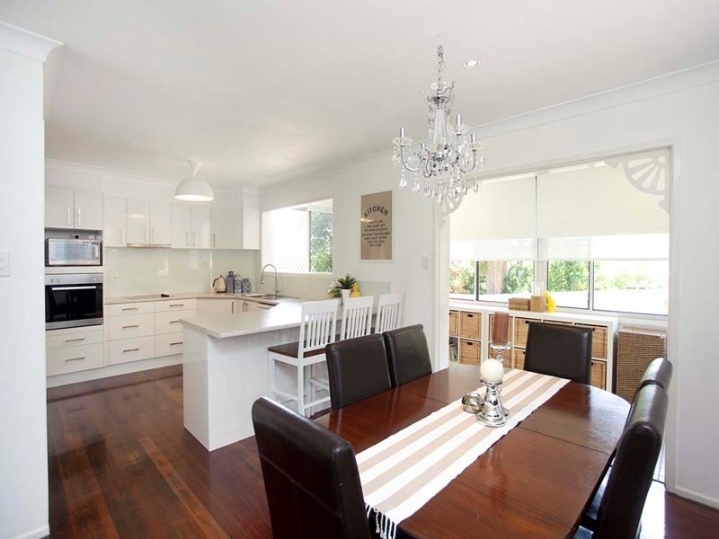 5 Amsterdam Street, Wishart QLD 4122