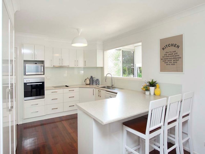 5 Amsterdam Street, Wishart QLD 4122