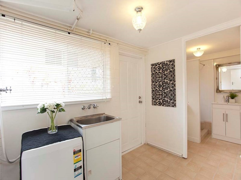 5 Amsterdam Street, Wishart QLD 4122