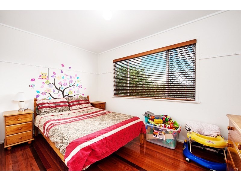 30 Kinkuna Street, Wishart QLD 4122