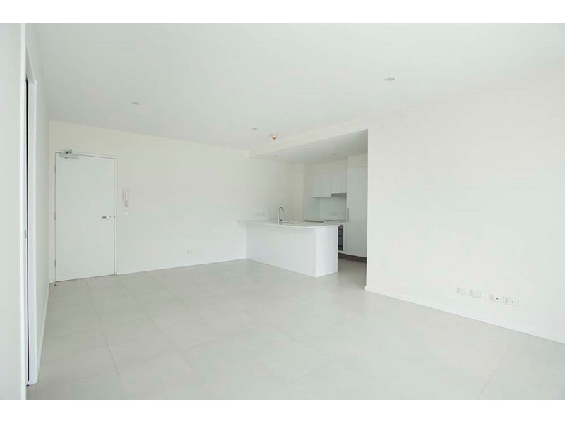 7 and 13/8 Springwood Street, Mount Gravatt East QLD 4122