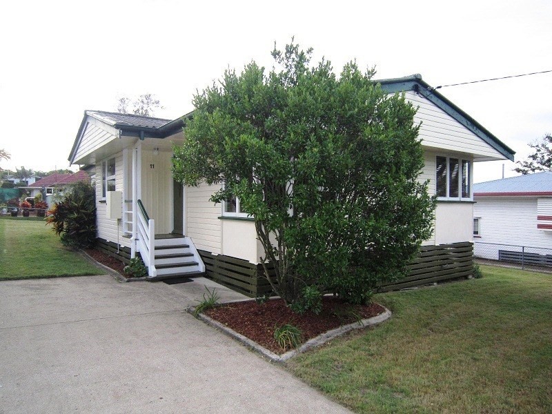 11 Thurlby Street, Upper Mount Gravatt QLD 4122