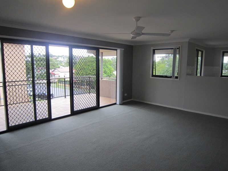 4/338 Cornwall Street, Greenslopes QLD 4120