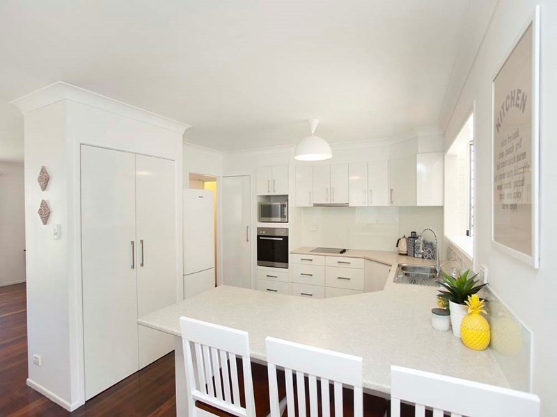 5 Amsterdam Street, Wishart QLD 4122