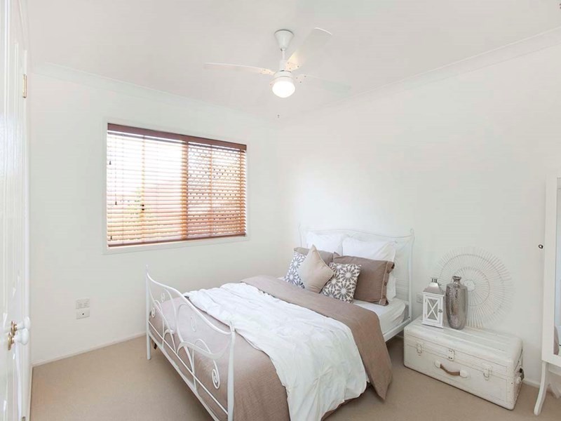 5 Amsterdam Street, Wishart QLD 4122