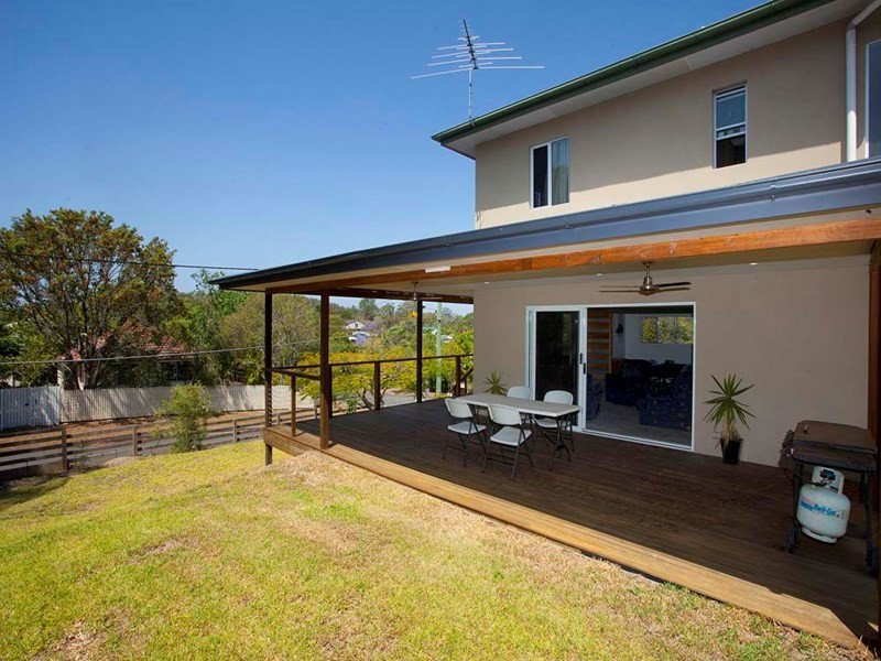 29 Fry Street, Holland Park QLD 4121