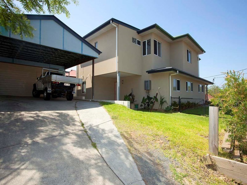 29 Fry Street, Holland Park QLD 4121