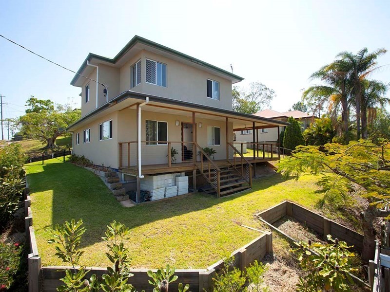 29 Fry Street, Holland Park QLD 4121