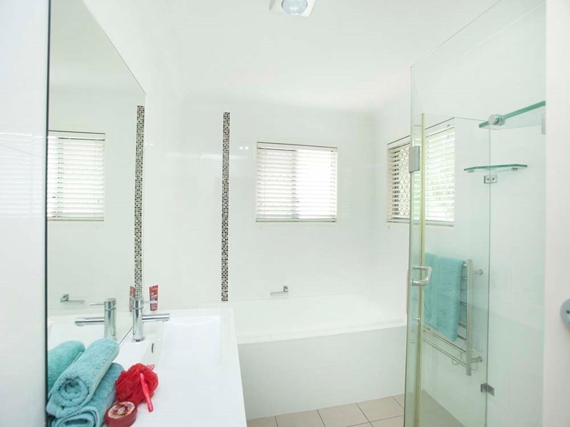 14 Bakewell Street, Mount Gravatt East QLD 4122