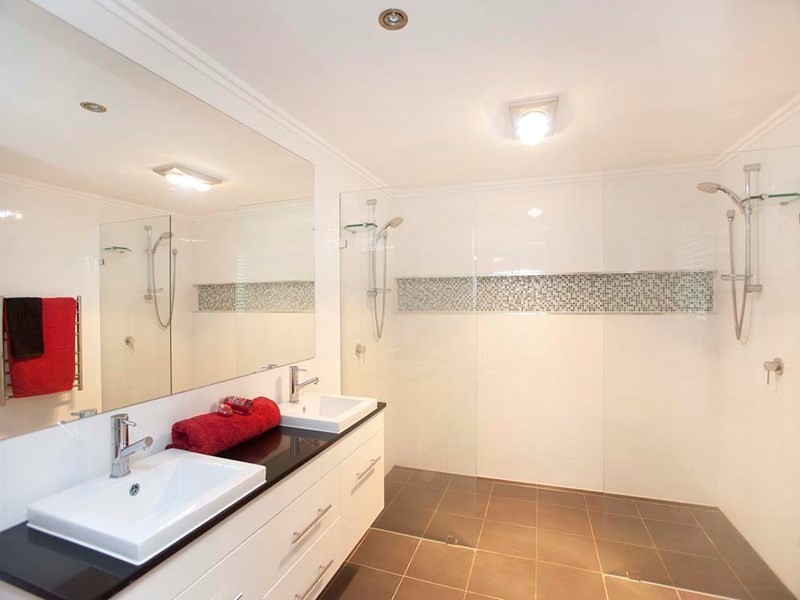 14 Bakewell Street, Mount Gravatt East QLD 4122