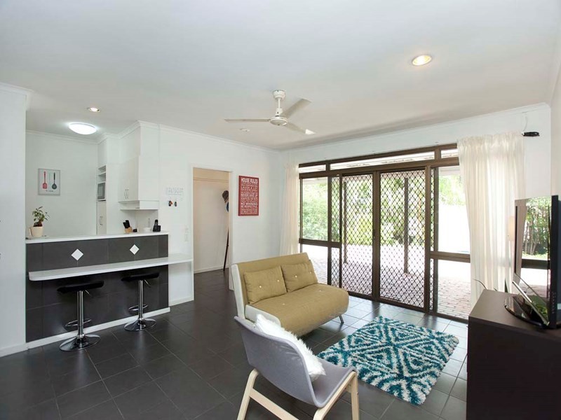 32 Dunstable Street, Macgregor QLD 4109