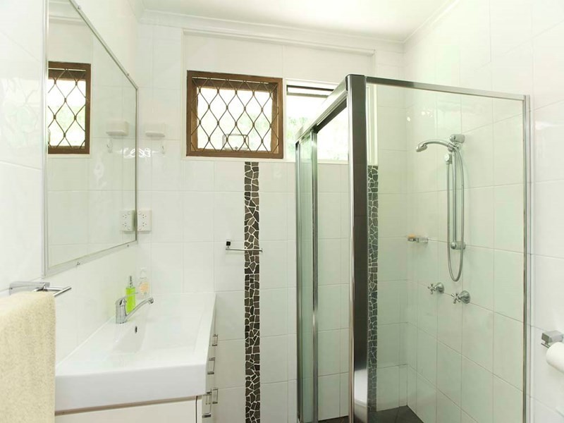 32 Dunstable Street, Macgregor QLD 4109