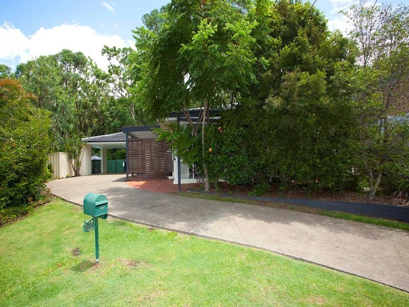 32 Dunstable Street, Macgregor QLD 4109