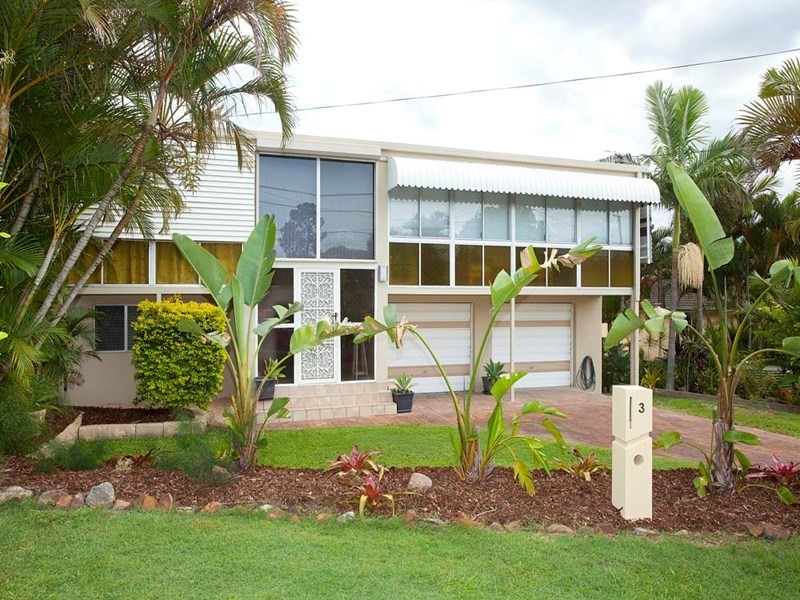 3 Barcelona Street, Wishart QLD 4122