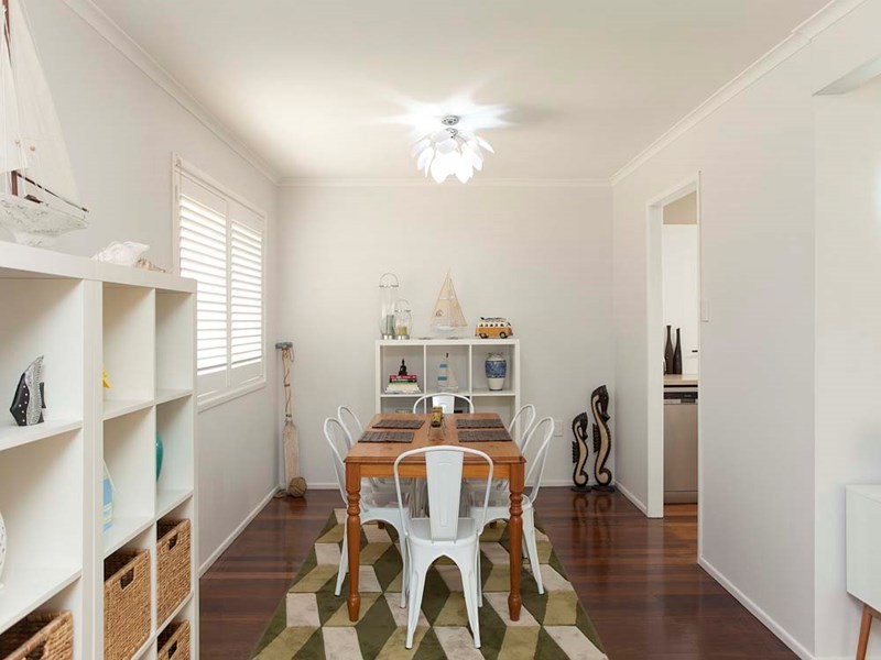 3 Barcelona Street, Wishart QLD 4122