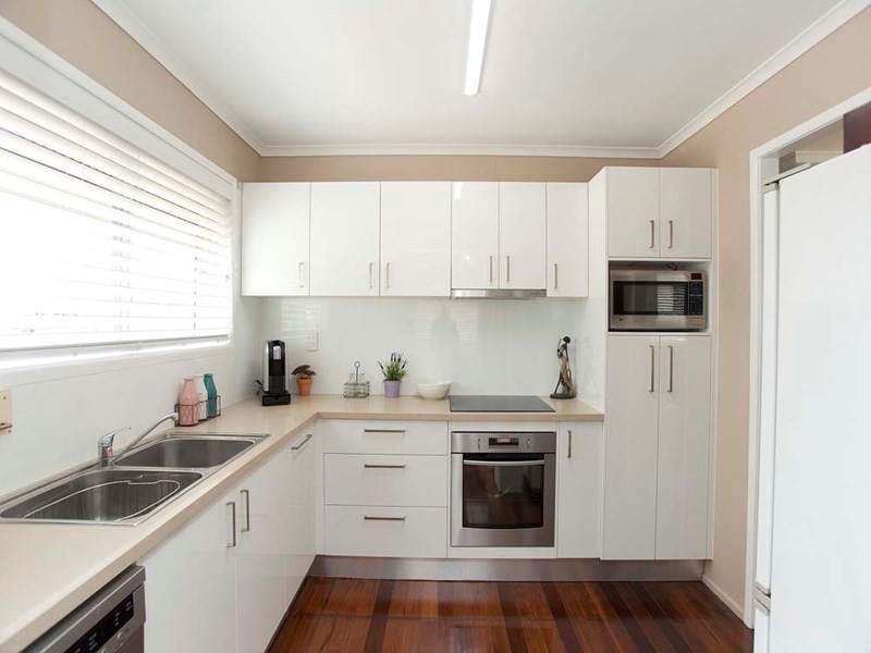 3 Barcelona Street, Wishart QLD 4122