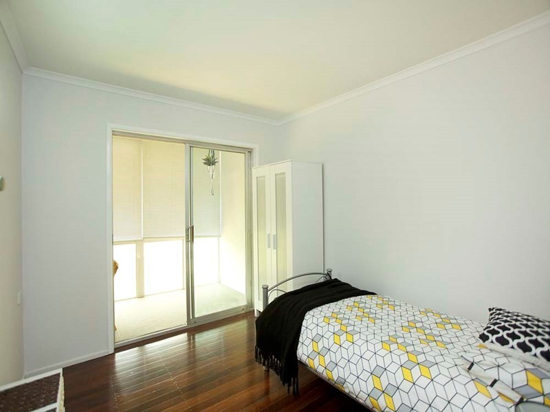 3 Barcelona Street, Wishart QLD 4122