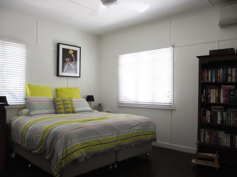 52 Dunbar Street, Mount Gravatt East QLD 4122