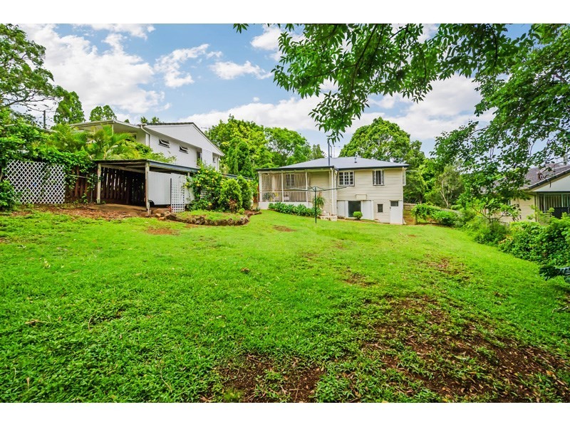 19 Nantwich Street, Mount Gravatt East QLD 4122