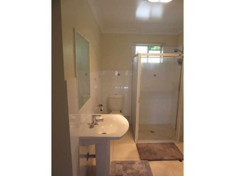 4/18 Swain Street, Holland Park QLD 4121