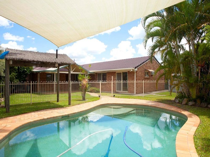 6 Chloe Close, Eight Mile Plains QLD 4113