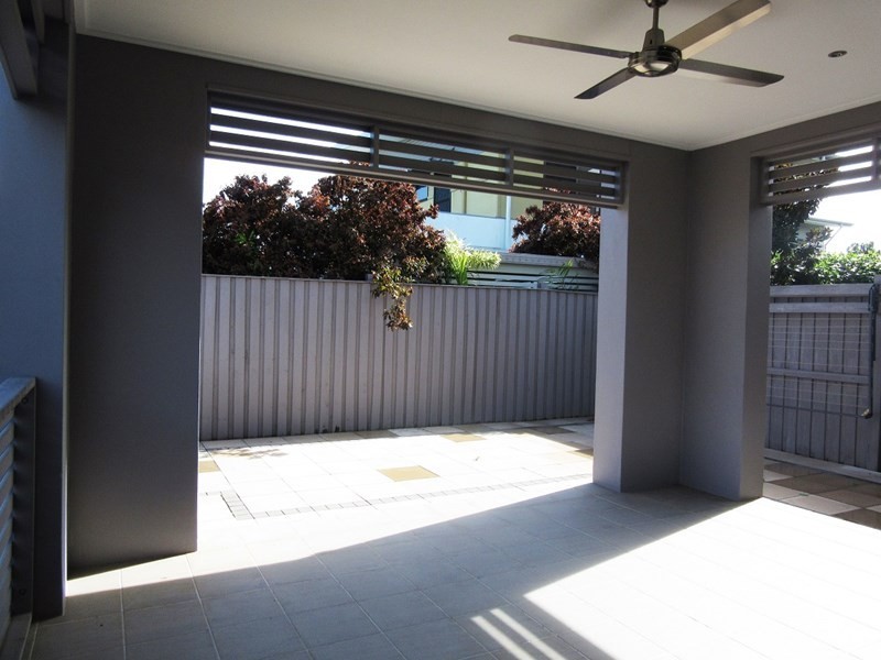 11 Mode Place, Eight Mile Plains QLD 4113