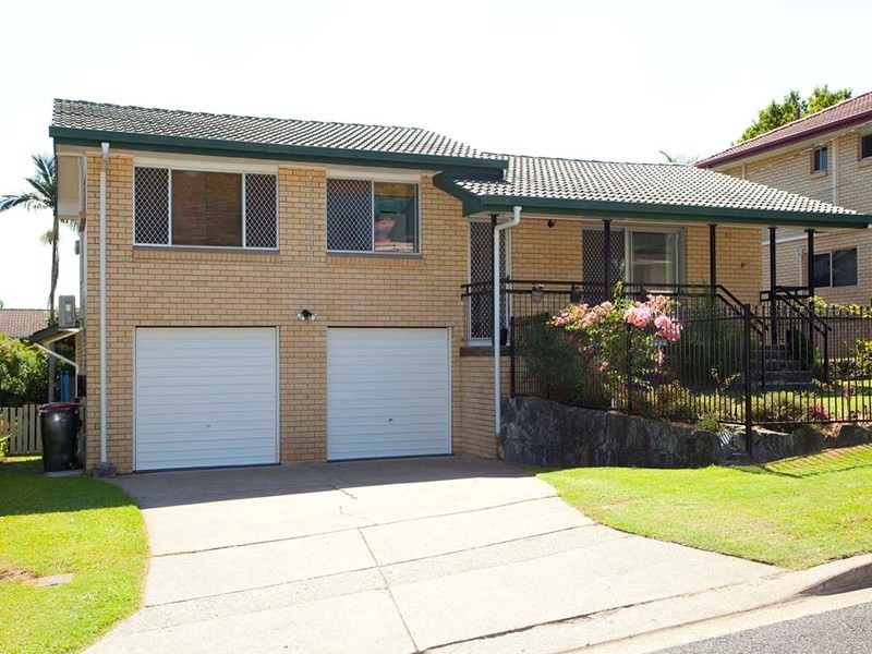 9 Amsterdam Street, Wishart QLD 4122