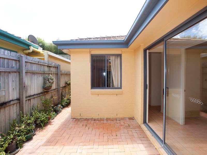 12 Hart Close, Mackenzie QLD 4156