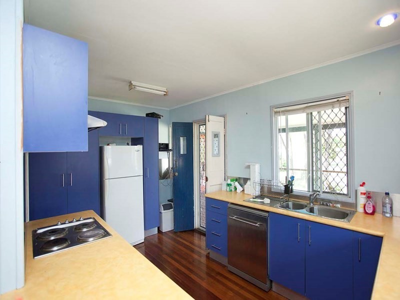 30 Barham Street, Coopers Plains QLD 4108