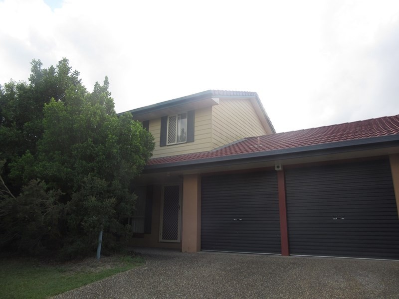 26 Swan Lake Crescent, Calamvale QLD 4116