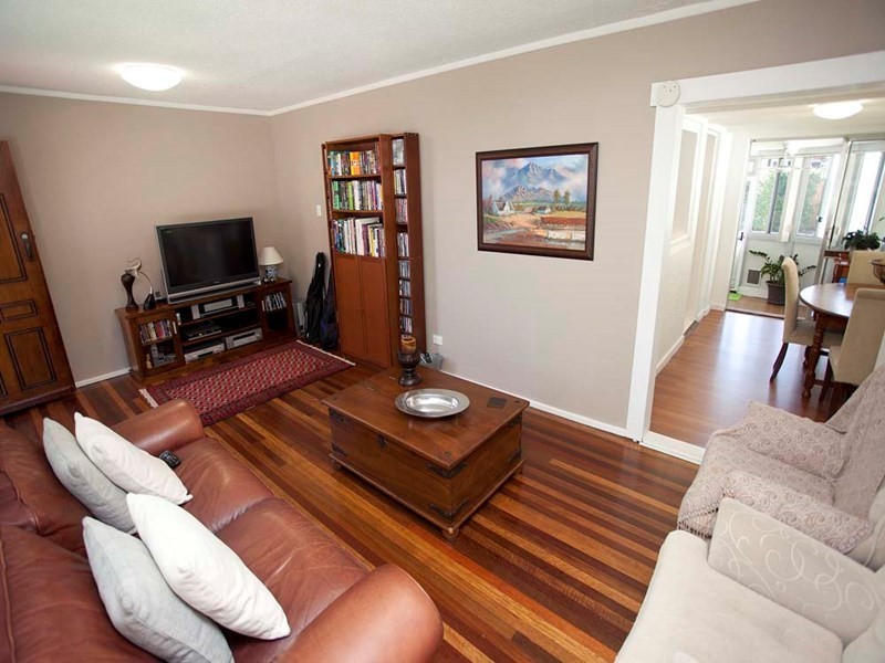 28 Westbrooke Street, Mount Gravatt East QLD 4122