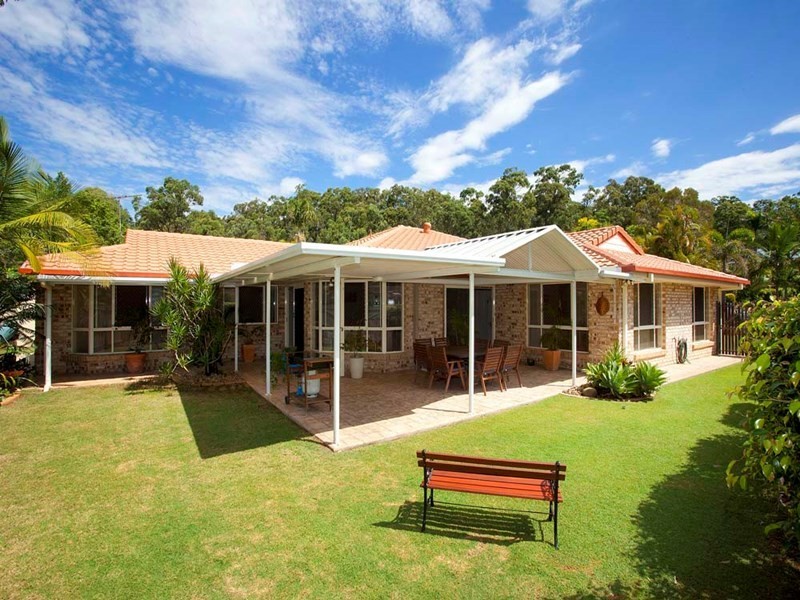 6 Renoir Court, Mackenzie QLD 4156