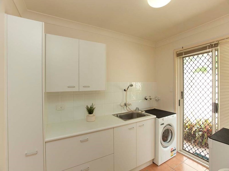 6 Renoir Court, Mackenzie QLD 4156